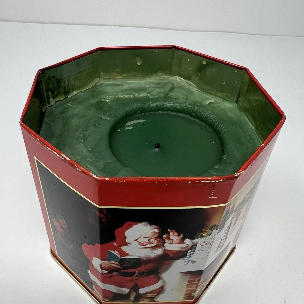 Scent Tins Fragranced Candle Bayberry Christmas Holiday Santa Claus Decor Gift